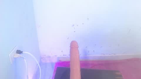 VALENTINA  online show from October 22, 2025, 8:03 am