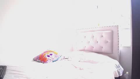 Dakota and Aron online show from December 28, 2024, 6:29 pm