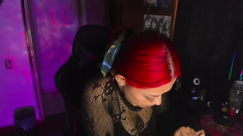 Dakota Crab online show from February 7, 2025, 10:20 pm