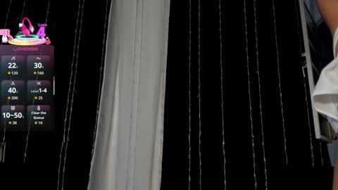 Snapshot of dakota_m01 chatting on October 1, 2025, 3:23 am Dakota online show from October 1, 2025, 3:23 am