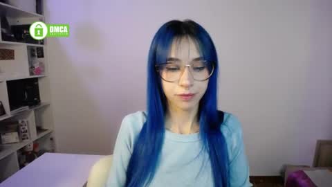 Maca online show from May 13, 2026, 11:44 pm