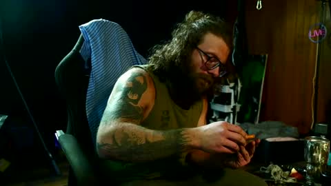 Snapshot of dakotadixxon chatting on January 28, 2025, 10:34 pm Dakota Dixxon online show from January 28, 2025, 10:34 pm