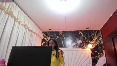 dalgom_i online show from June 27, 2026, 6:57 pm