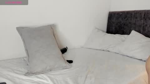 D A L H I L A online show from February 10, 2026, 1:15 pm