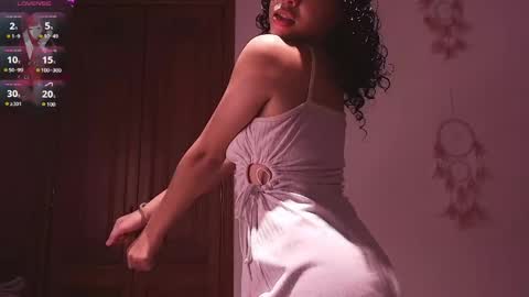 D A L H I L A online show from April 15, 2026, 12:23 pm