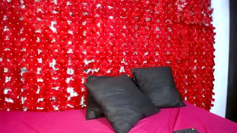     online show from October 10, 2025, 1:59 am