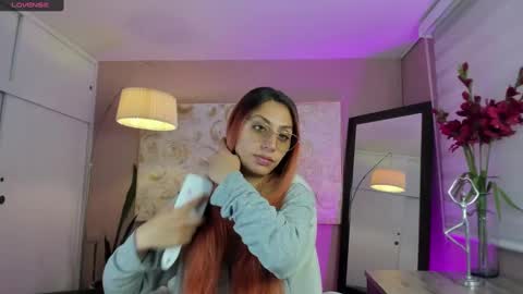 Snapshot of dalia_garrett chatting on January 16, 2025, 12:42 pm Dalia online show from January 16, 2025, 12:42 pm