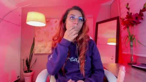 Snapshot of dalia_garrett chatting on February 1, 2025, 7:36 am Dalia online show from February 1, 2025, 7:36 am