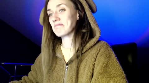 Snapshot of dalia_peach chatting on December 3, 2024, 3:11 pm Dalia online show from December 3, 2024, 3:11 pm