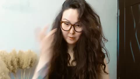 Dali online show from February 15, 2025, 6:02 am