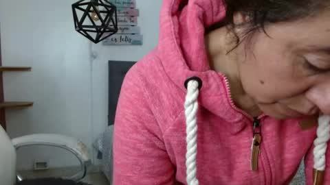 Dalila online show from October 12, 2025, 1:54 pm