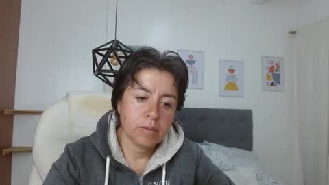 Dalila online show from October 26, 2025, 1:28 pm