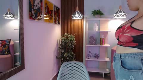 Dalila  online show from April 15, 2026, 6:04 pm