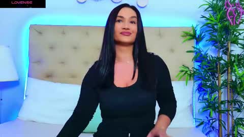Snapshot of daliyaa_ chatting on October 2, 2025, 12:01 pm daliyaa_ online show from October 2, 2025, 12:01 pm