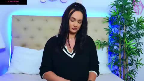 Snapshot of daliyaa_ chatting on October 7, 2025, 2:36 pm daliyaa_ online show from October 7, 2025, 2:36 pm