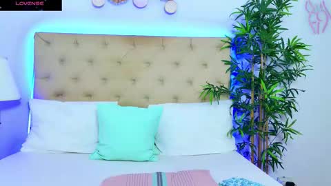 Snapshot of daliyaa_ chatting on October 9, 2025, 12:14 pm daliyaa_ online show from October 9, 2025, 12:14 pm