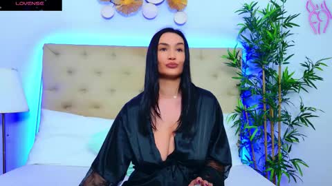 Snapshot of daliyaa_ chatting on October 27, 2025, 12:53 pm daliyaa_ online show from October 27, 2025, 12:53 pm