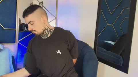 Snapshot of dallas_whitee chatting on February 25, 2026, 7:34 pm Dallas whitee online show from February 25, 2026, 7:34 pm