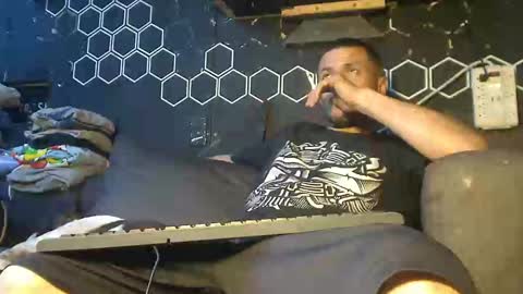 dallaslove23 online show from February 10, 2026, 10:19 am