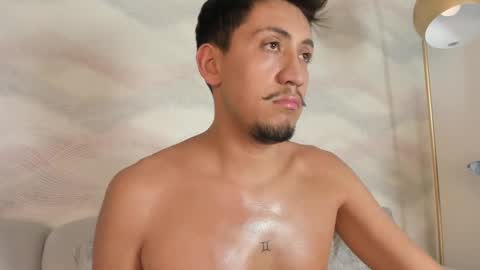 Dalthon online show from October 19, 2025, 3:07 am