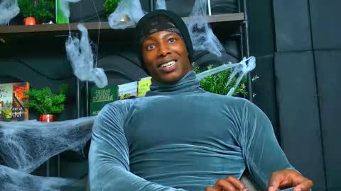 Snapshot of dalton_asher chatting on October 19, 2025, 7:20 am dalton_asher online show from October 19, 2025, 7:20 am