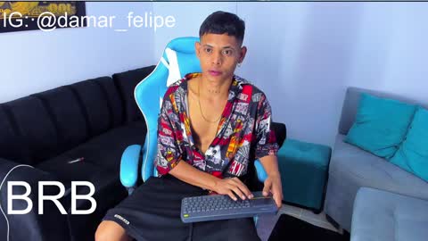 Snapshot of damar_felipe chatting on December 27, 2024, 5:42 am damar_felipe online show from December 27, 2024, 5:42 am