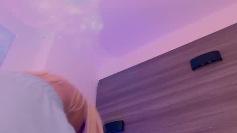         online show from February 25, 2026, 5:06 am