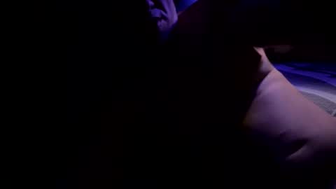 Snapshot of dameon6666 chatting on November 3, 2025, 2:57 am Dameon online show from November 3, 2025, 2:57 am