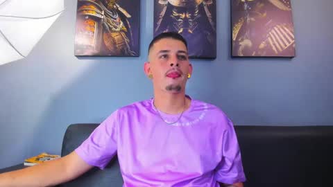 Snapshot of damian__oliver chatting on February 19, 2026, 4:41 am Damian Oliver online show from February 19, 2026, 4:41 am