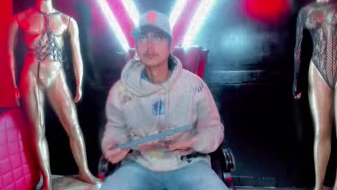 Snapshot of damian_and_camerum chatting on March 1, 2026, 3:19 am damian_and_camerum online show from March 1, 2026, 3:19 am