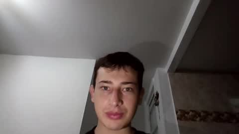 damian_de online show from February 14, 2025, 2:18 am