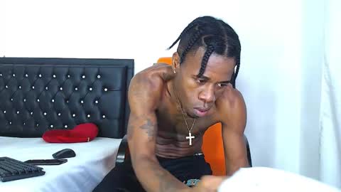 damian_hart_24cm online show from February 16, 2025, 1:49 pm