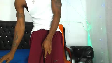 damian_hart_24cm online show from November 20, 2025, 10:15 am