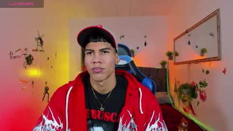 Snapshot of damian_latinxxx chatting on October 5, 2025, 3:05 am Damian online show from October 5, 2025, 3:05 am