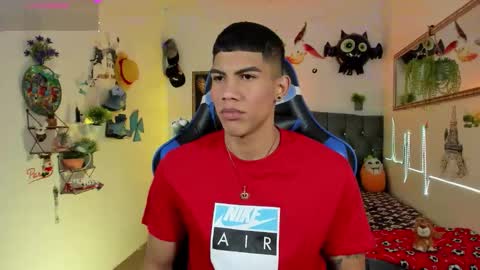 Snapshot of damian_latinxxx chatting on November 12, 2025, 3:18 am Damian online show from November 12, 2025, 3:18 am