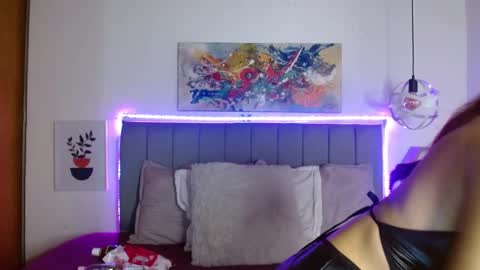 damian_n_lissa online show from December 29, 2024, 7:32 pm