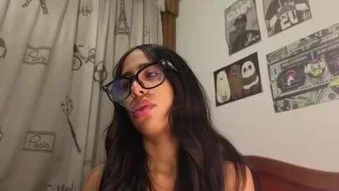 damian_n_lissa online show from February 16, 2026, 1:57 am