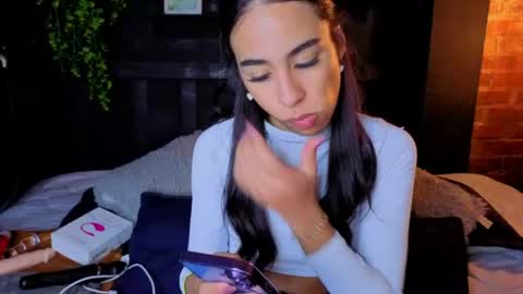 Snapshot of damian_n_lissa chatting on June 26, 2026, 1:10 am damian_n_lissa online show from June 26, 2026, 1:10 am
