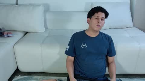 damian_salvatoree online show from September 15, 2025, 6:46 am