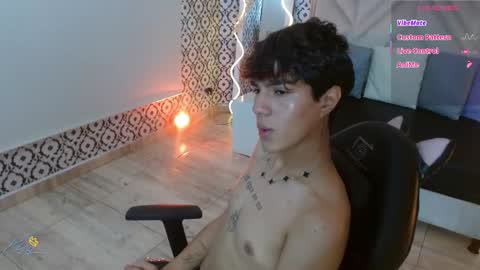 damian_tay online show from April 23, 2026, 12:29 pm