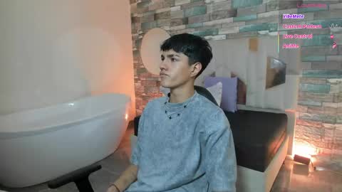 damian_tay online show from May 11, 2026, 11:38 am