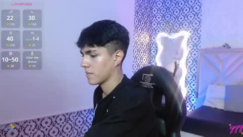 damian_tay online show from May 29, 2026, 11:41 am