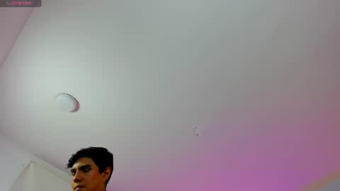 damian_tay1 online show from July 16, 2026, 11:38 am