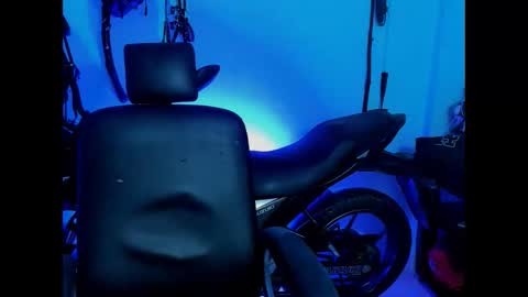 Damian torner online show from September 30, 2025, 11:37 am