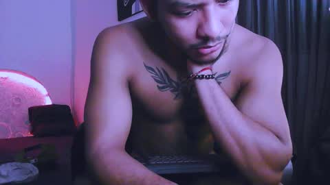 instagram damiannreed. online show from March 11, 2026, 10:21 am