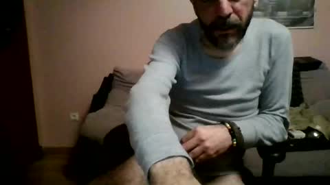 Snapshot of damianour chatting on January 5, 2025, 1:24 am damianour online show from January 5, 2025, 1:24 am