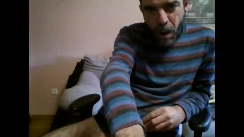 Snapshot of damianour chatting on January 22, 2025, 11:12 am damianour online show from January 22, 2025, 11:12 am