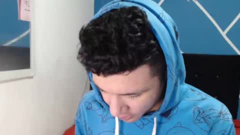 damiansexyboy69 online show from November 20, 2025, 2:45 am