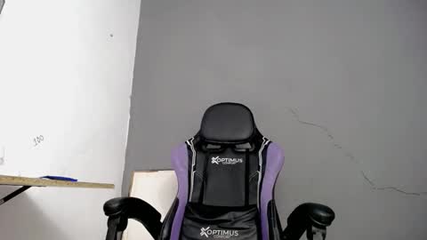 Snapshot of damien_444 chatting on February 10, 2026, 9:30 pm damien_444 online show from February 10, 2026, 9:30 pm