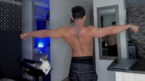 INSTAGRAM  DAMMIANMILLEROFICIAL online show from January 14, 2026, 12:05 am